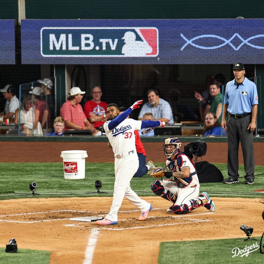 Teoscar y Dodgers por tres años más/Imagen: X (@Dodgers)