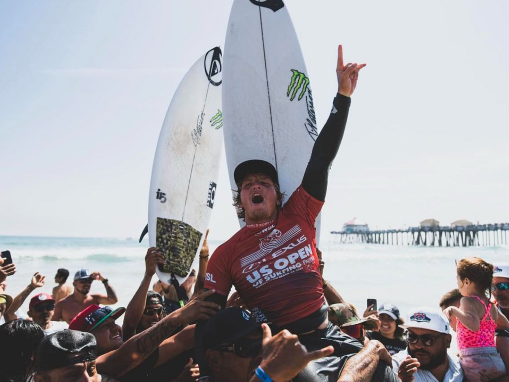 Alan Cleland consiguió histórica clasificación al Tour Mundial de Surf 2025