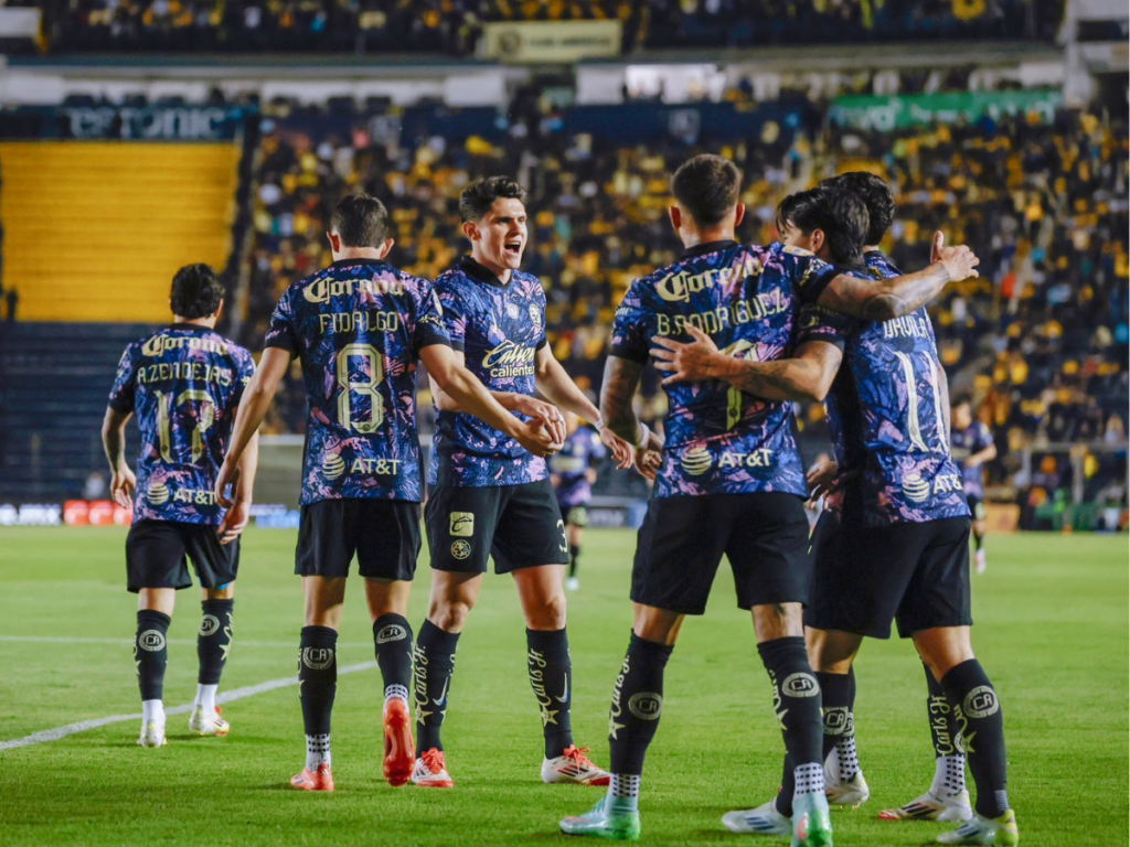 América sigue volando alto