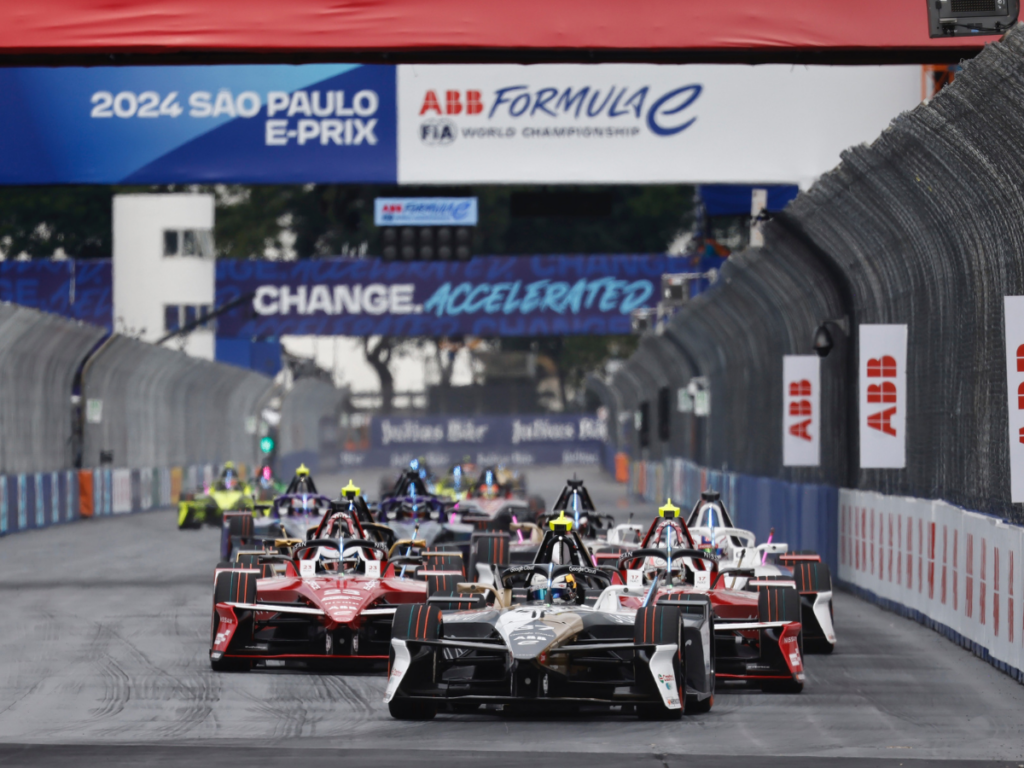 IMAGES X, FORMULA E