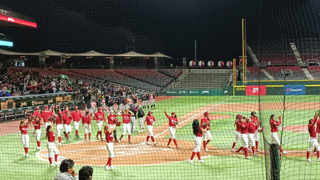 Doble remontada para la victoria de Diablos/Imagen: Omar Rodríguez