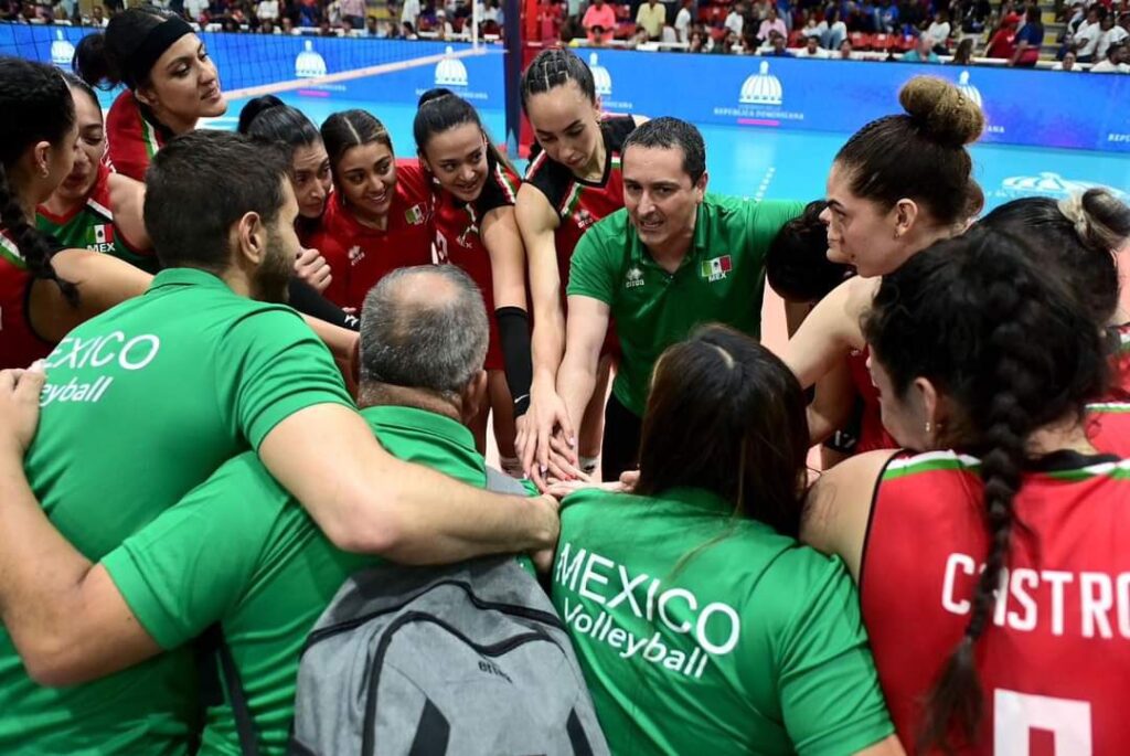 Equipo femenil mexicano de voleibol de sala/Imagen: CONADE