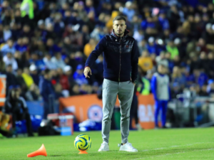 Martín Anselmi no continuará como técnico de Cruz Azul