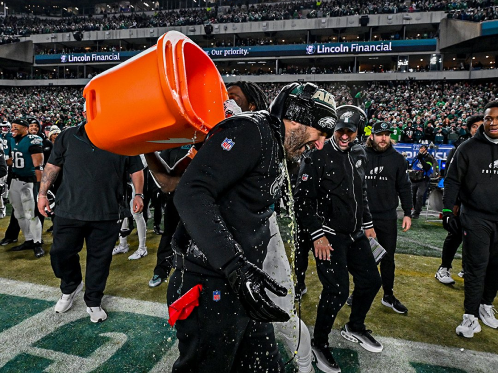 Paliza de los Eagles a Commanders para pasar al Super Bowl