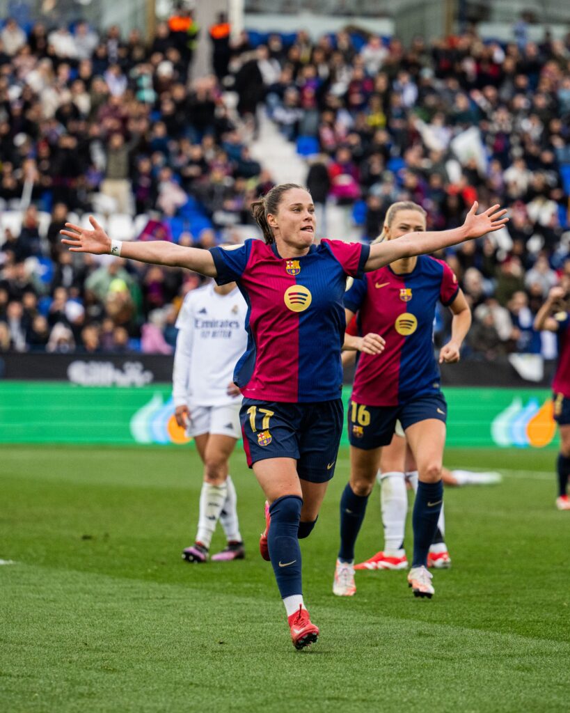 Por 4ta vez, Barcelona goleó al Real Madrid esta temporada/Imagen: X (@FCBfemeni)