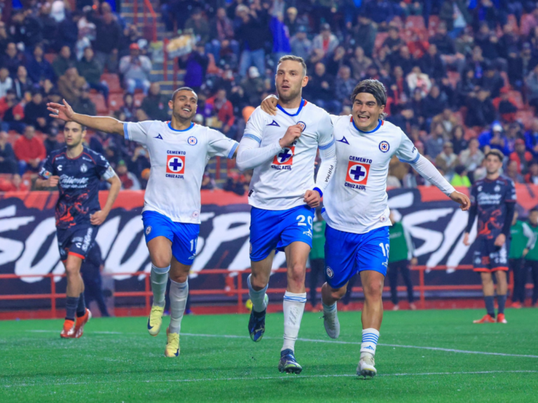 Cruz Azul escala posiciones tras vencer de visita a Xolos