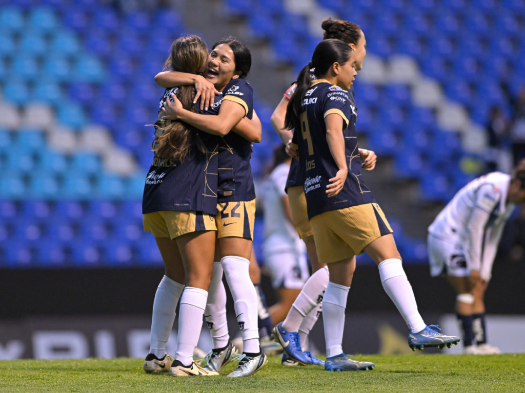 Con garra, las Pumas están en los primeros lugares