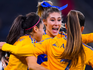 Goleada de Tigres a Rayadas en Clásico Regio