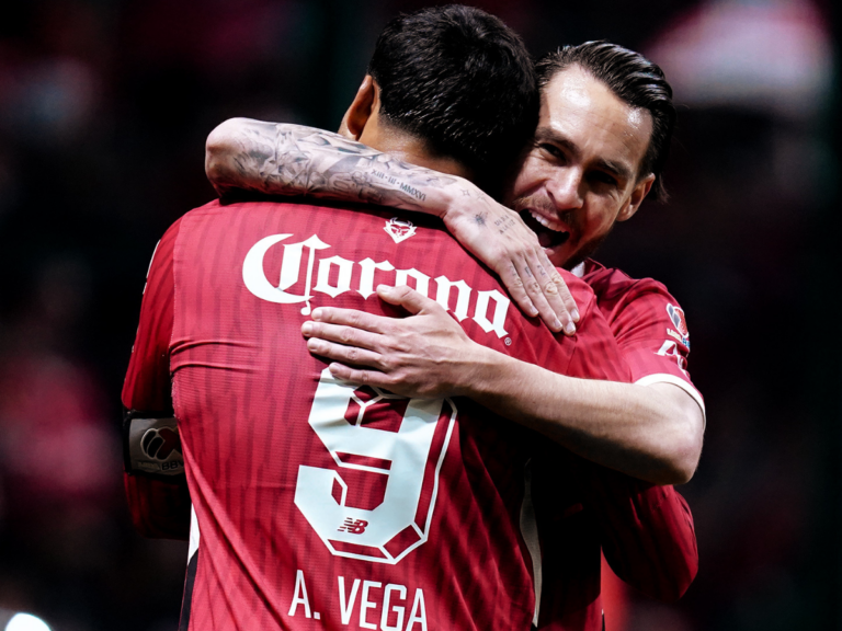 Toluca escala posiciones tras vencer de último minuto a Chivas