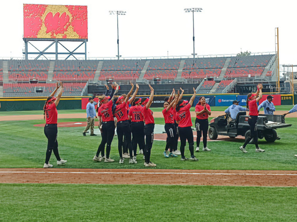 ¡Se terminó la racha ganadora! El Águila venció a Diablos Rojos Femenil