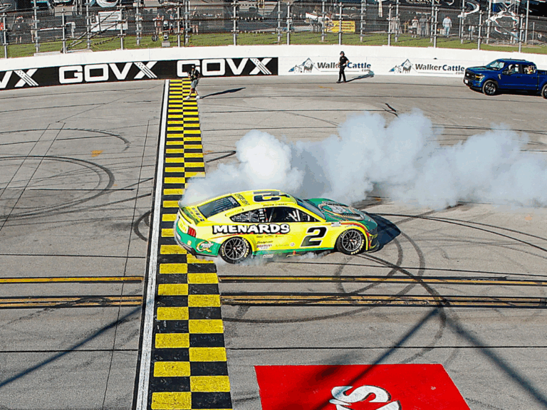 Austin Cindric se llevó la victoria en Talladega