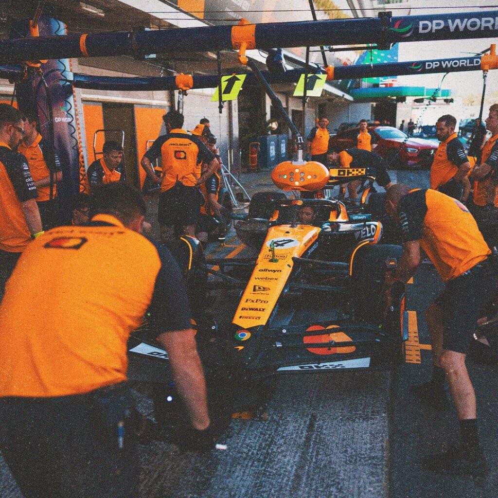 McLaren se beneficiaba de la flexibilidad del alerón delantero/Imagen: X (@McLarenF1)
