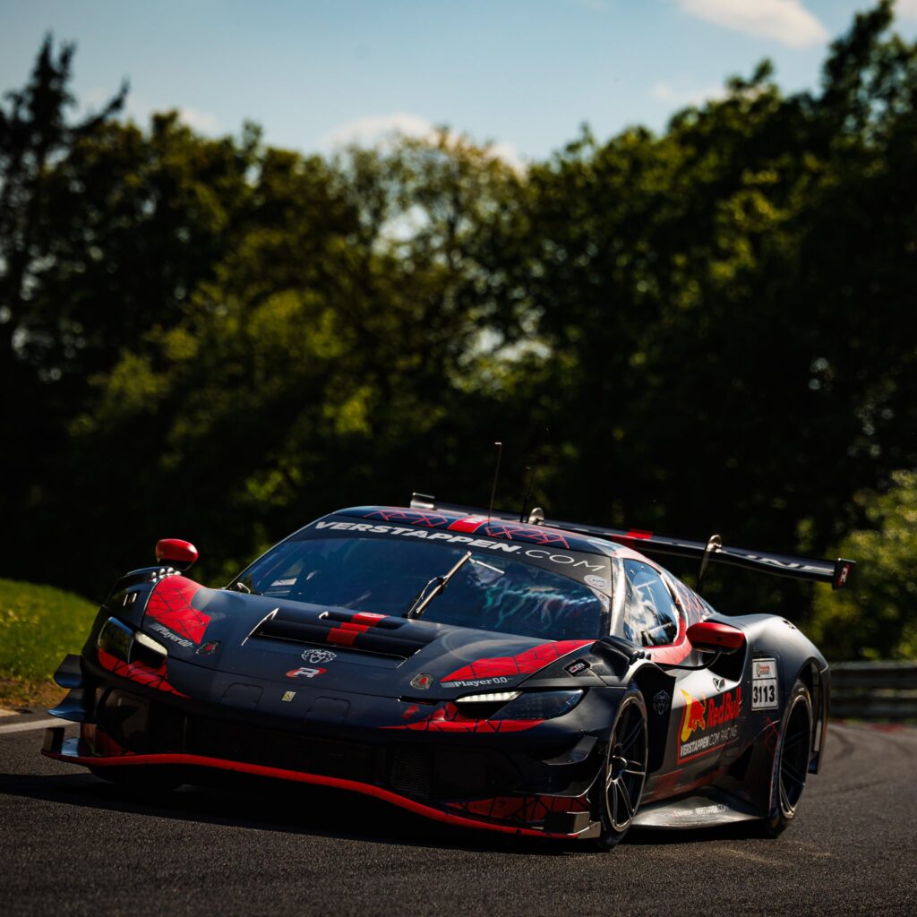 Verstappen condujo un GT3 600 CV/Imagen: X (@Max33Verstappen)