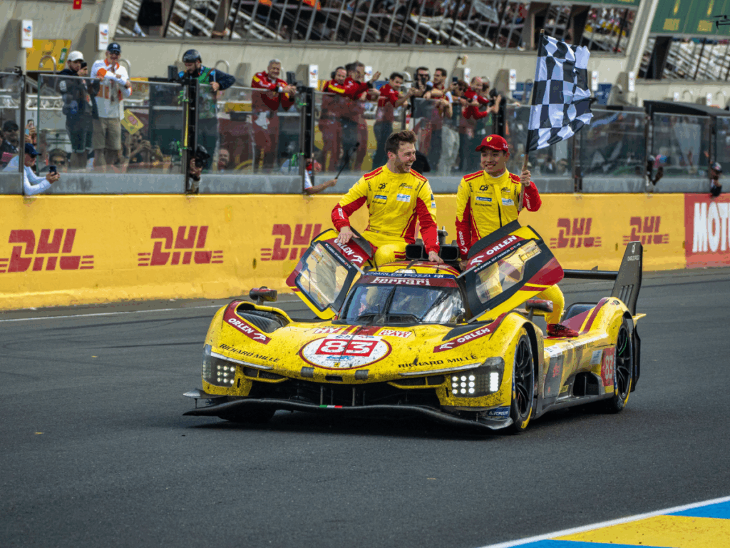 ROBERT KUBICA Y FERRARI CONQUISTAN LE MANS