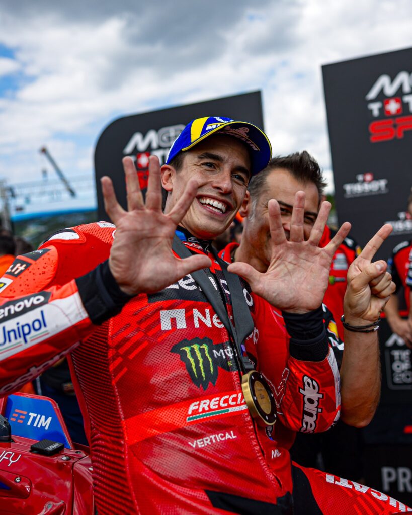Cinco victorias consecutivas para Marc/Imagen: X (@ducaticorse)