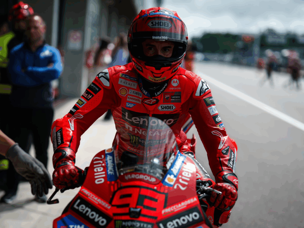 MARC MÁRQUEZ DOMINÓ EN EL REGRESO A BRNO
