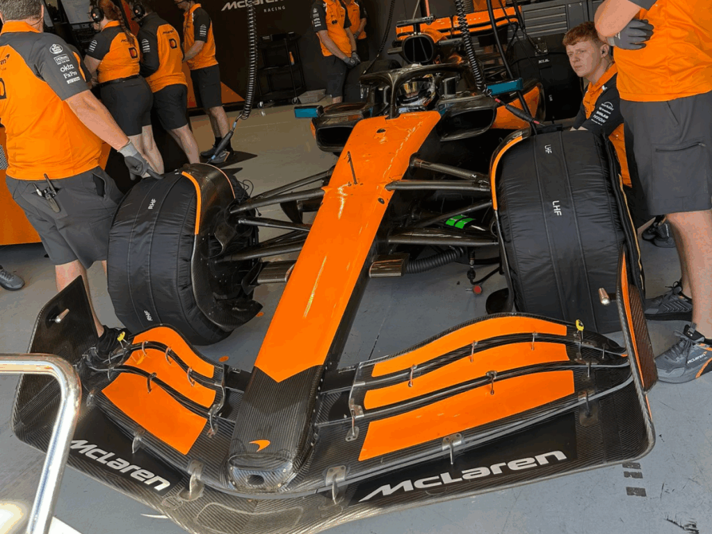 PATO O´WARD SE PREPARA PARA LA F1 CON MCLAREN