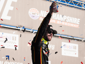 RYAN BLANEY CLASIFICÓ A LA RONDA DE 8 CON VICTORIA EN NEW HAMPSHIRE
