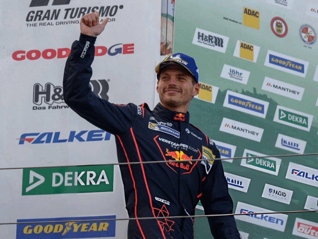 VICTORIA PARA MAX VERSTAPPEN EN SU DEBUT EN NÜRBURGRING