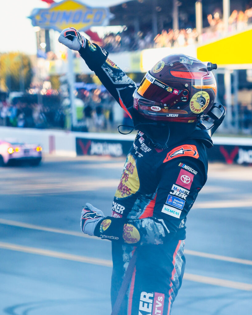 Briscoe consiguió el segundo boleto a la final/Imagen: X (@NASCAR)