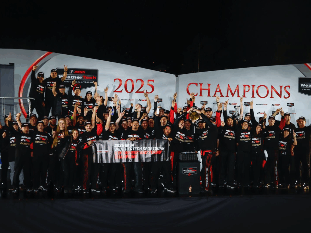 CADILLAC GANÓ LA PETIT LE MANS, PERO PORSCHE SE CORONÓ EN IMSA GTP