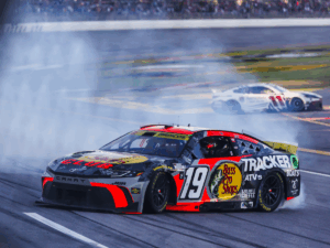 CHASE BRISCOE GANÓ EN TALLADEGA Y PASÓ LA RONDA DE 4