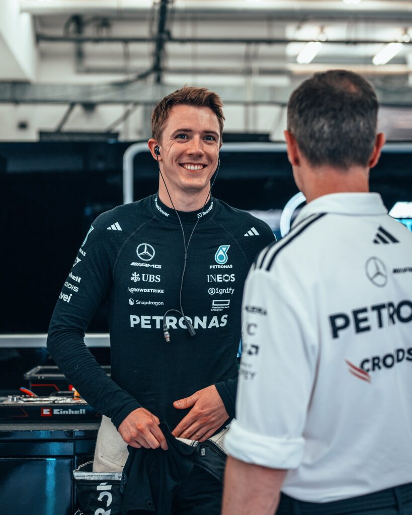 Vesti reemplazará a Russell en la FP1/Imagen: X (@MercedesAMGF1)