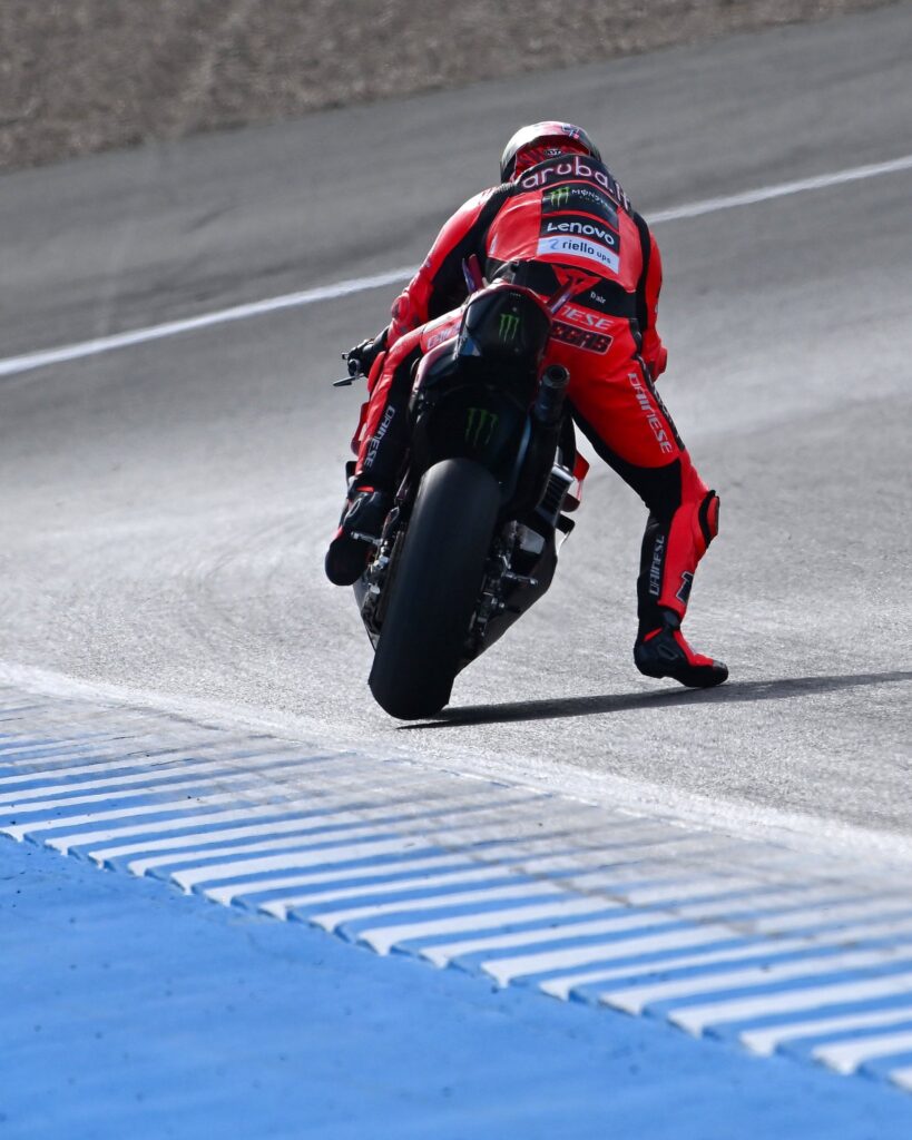 Bulega debutará en MotoGP/Imagen: X (@ducaticorse)