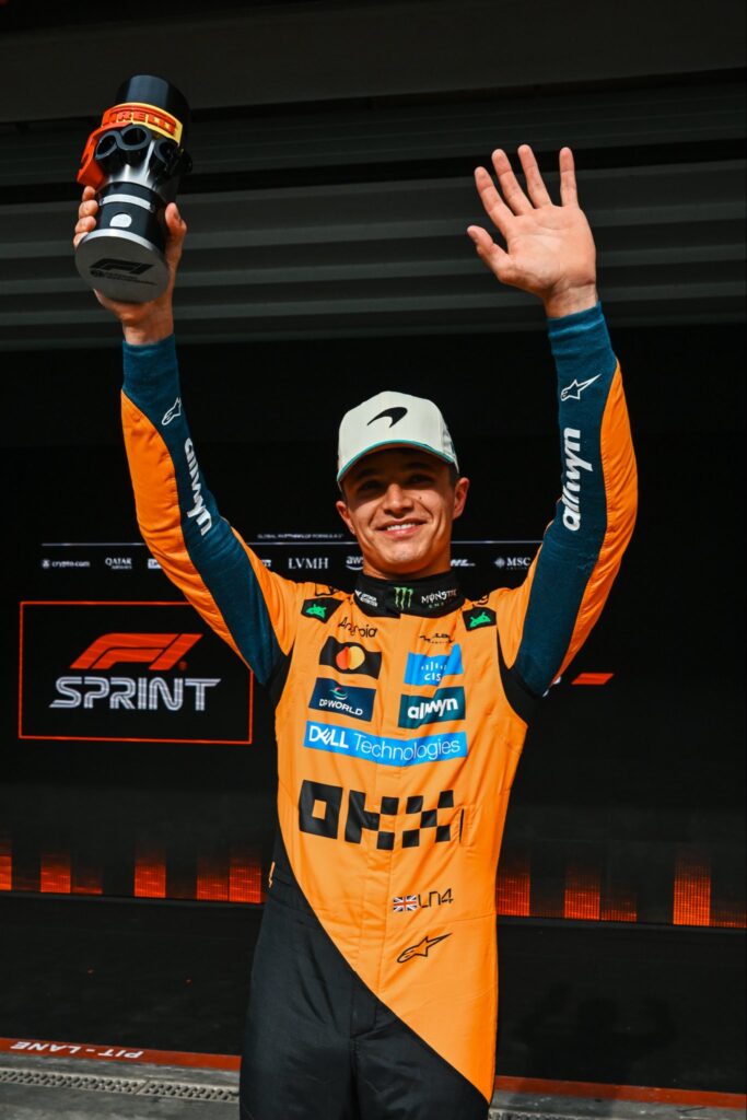 Norris dominó el viernes en Brasil/Imagen: X (@McLarenF1)