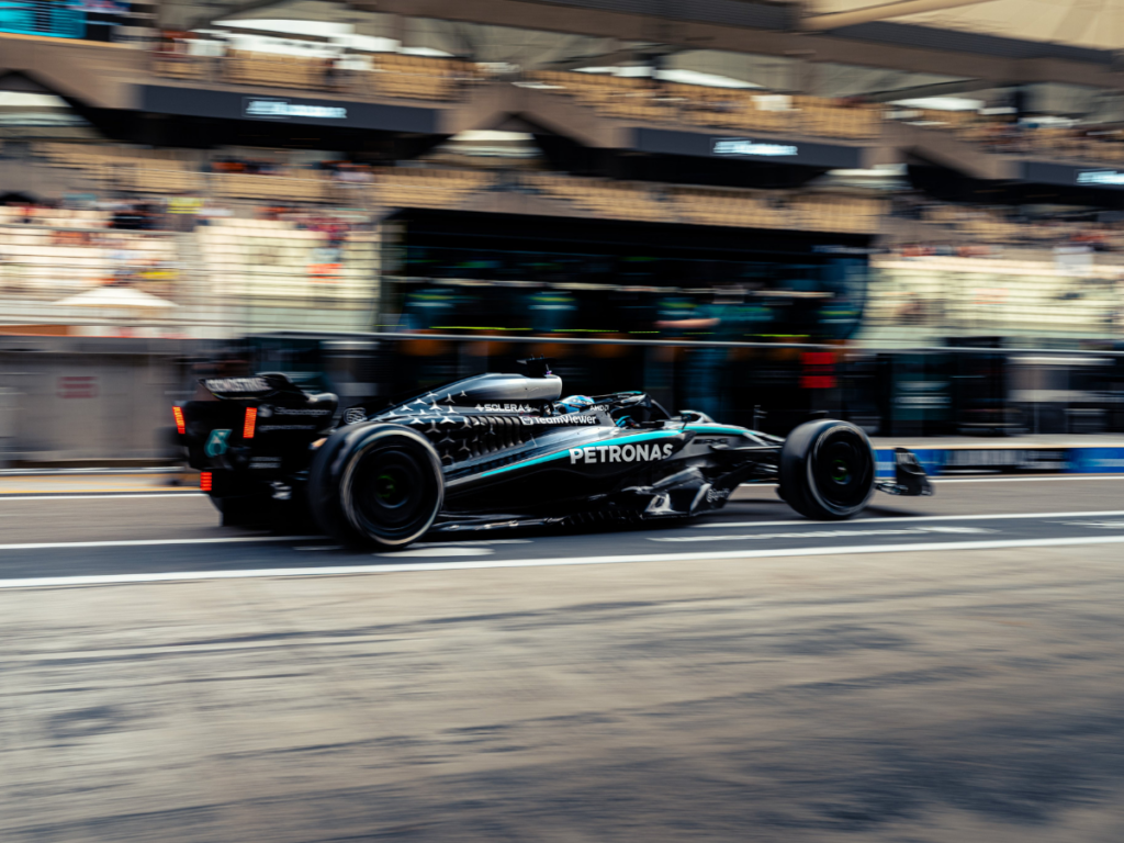 RUSSELL SE IMPUSO A NORRIS Y VERSTAPPEN EN LA ÚLTIMA PRÁCTICA