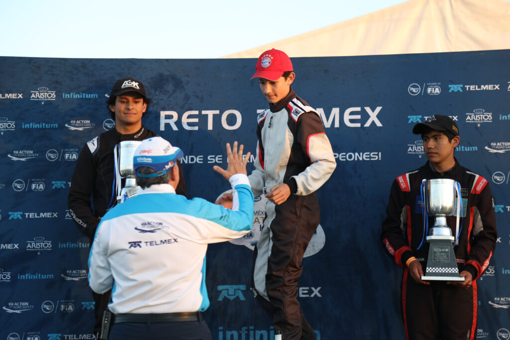 ENRIQUE GUILBERT VA POR 24 HORAS SIN DORMIR 🕛🏎️🔥