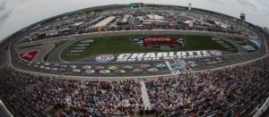 CHARLOTTE VUELVE A SUS RAÍCES EN NASCAR CUP SERIES