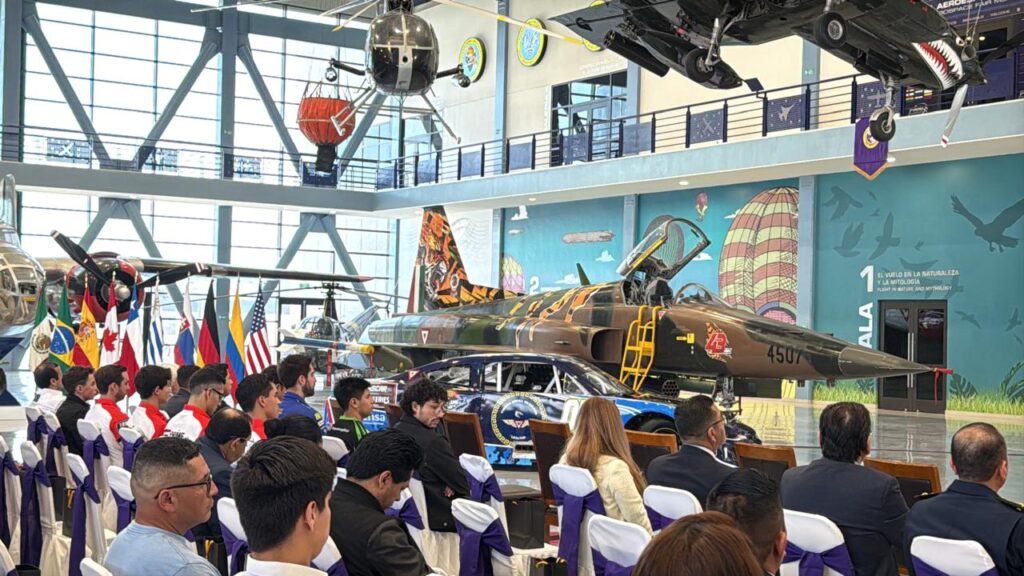 NASCAR MÉXICO Y EL EJÉRCITO UNEN FUERZAS: TULUM SERÁ ESCENARIO DE UN ESPECTÁCULO SIN PRECEDENTES ✈️🏎️🔥