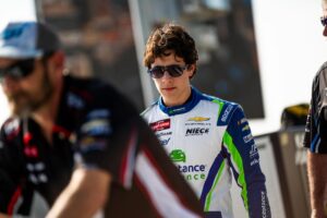 ANDRÉS PÉREZ DE LARA ENTRE LOS GRANDES