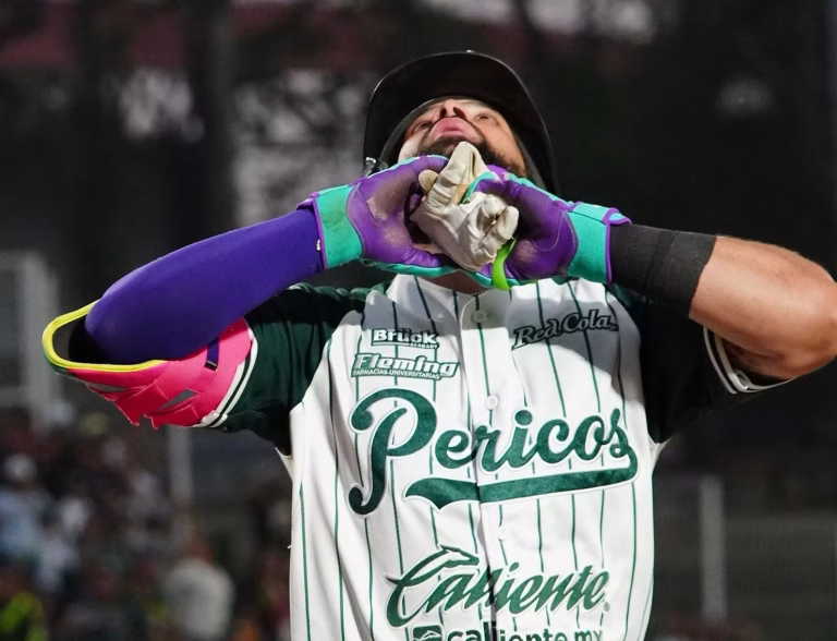 PERICOS HUMILLA A DIABLOS