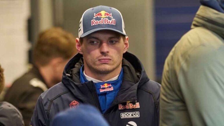 GOLPE A MAX VERSTAPPEN
