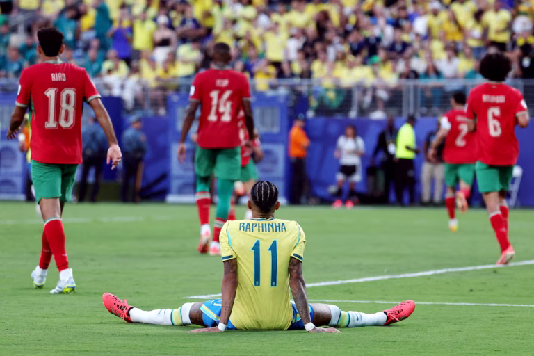 BRASIL SOBREVIVE 😳⚽