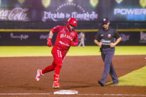 ¡GAMBOA RESCATA A DIABLOS!