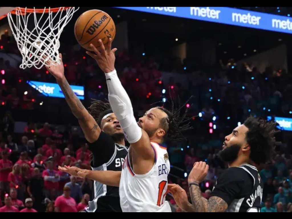 ¡KNICKS ROBA EL ALIENTO EN SAN ANTONIO Y SE PONE 2-0 HACIA LA GLORIA!