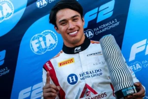 ¡NOEL LEÓN VA POR EL GOLPE EN SPA! 🏁
