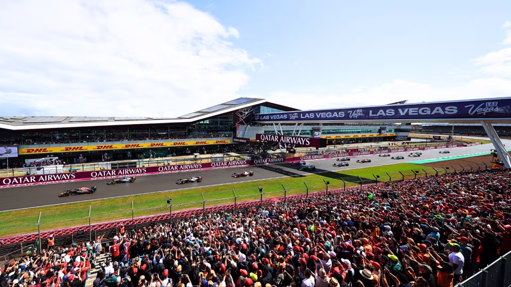 MERCEDES LLEGA COMO FAVORITO A SILVERSTONE EN UN FIN DE SEMANA CLAVE PARA EL CAMPEONATO DE FÓRMULA 1