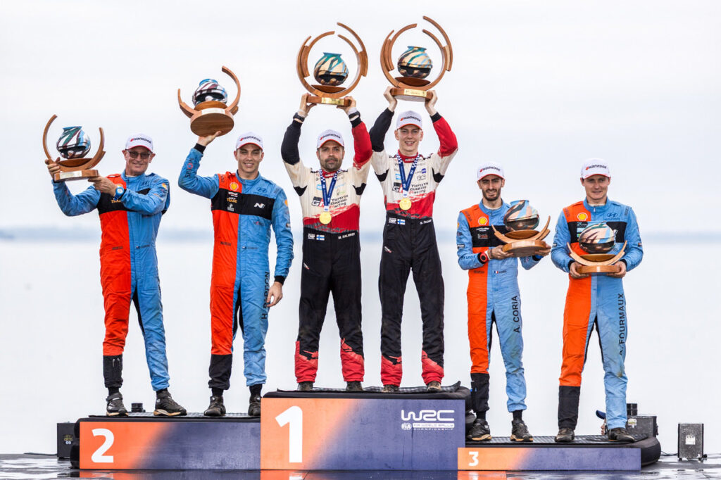 SAMI PAJARI GANA EN PARAGUAY Y FIRMA UNA RACHA HISTÓRICA EN EL WRC
