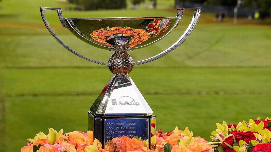 70 GOLFISTAS, TRES TORNEOS Y SOLO UN CAMPEÓN.