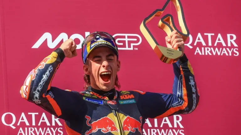 PEDRO ACOSTA ESTRENA SU PALMARÉS EN MOTOGP