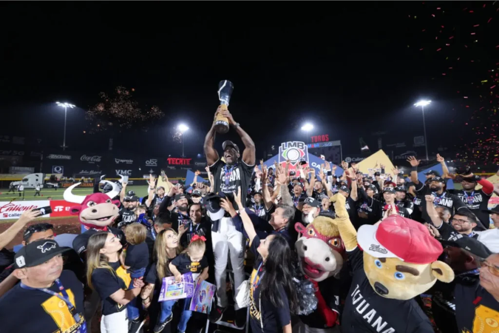 TOROS DE TIJUANA CONQUISTA LA SERIE DEL REY