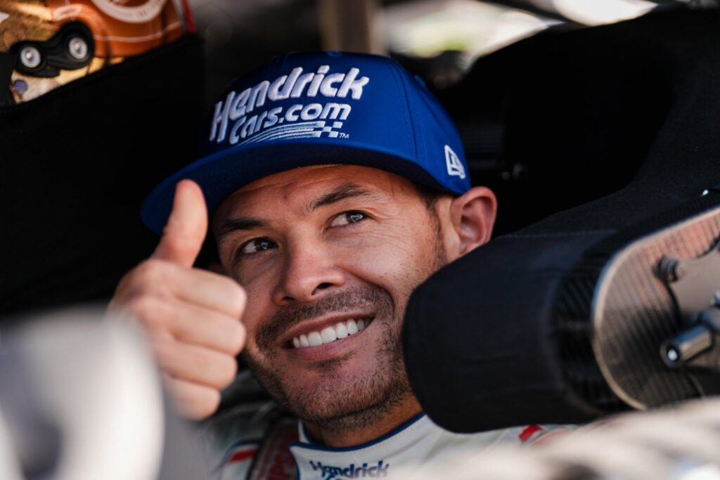 LARSON ABRIRÁ LA PARRILLA EN BRISTOL TRAS LA CANCELACIÓN DE LA CLASIFICACIÓN
