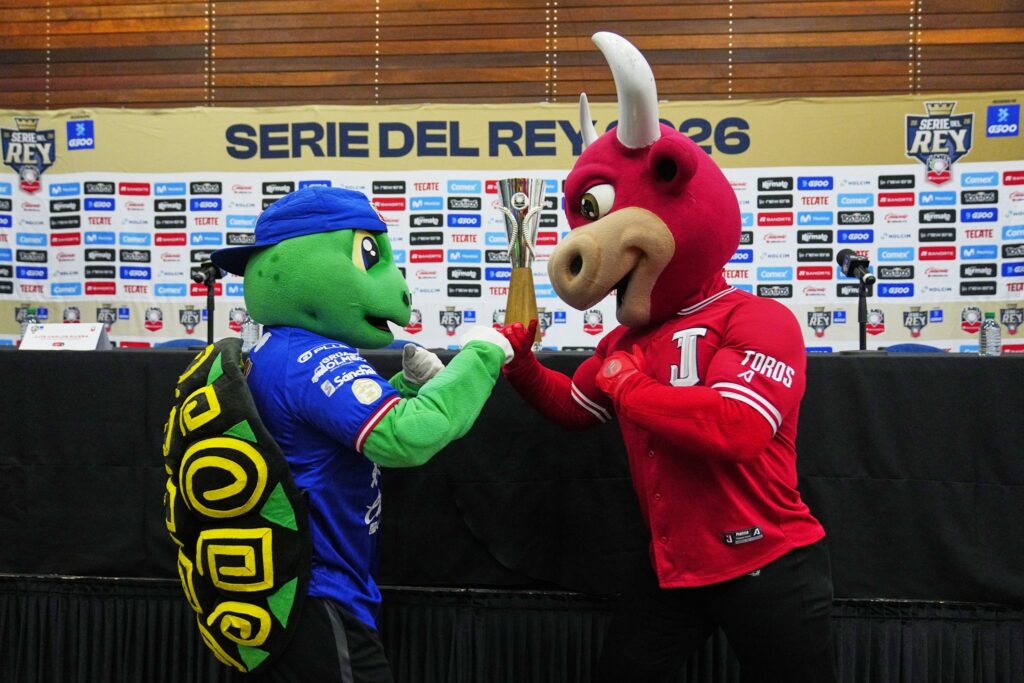 TOROS Y OLMECAS ABREN LA SERIE DEL REY