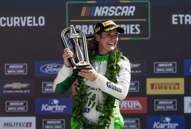 CALDERÓN ROMPE EL TECHO EN NASCAR BRASIL