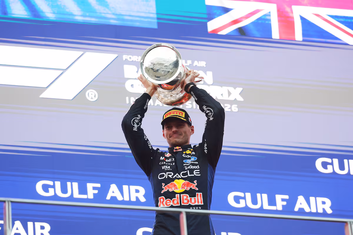 VERSTAPPEN CONQUISTA SEPANG BAJO LA LLUVIA